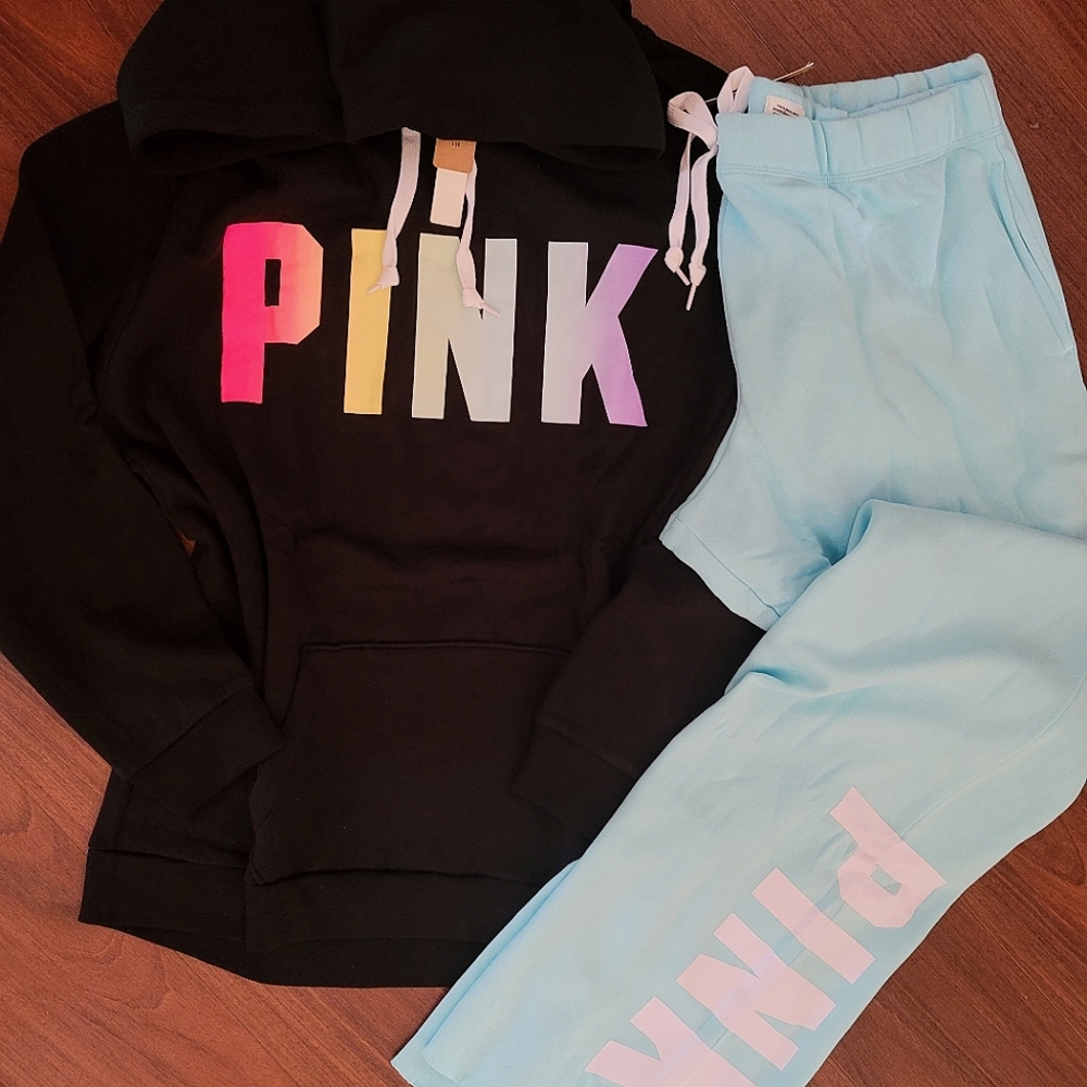 VS PINK nwt large set